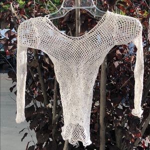 White fishnet super stretchy long sleeve top